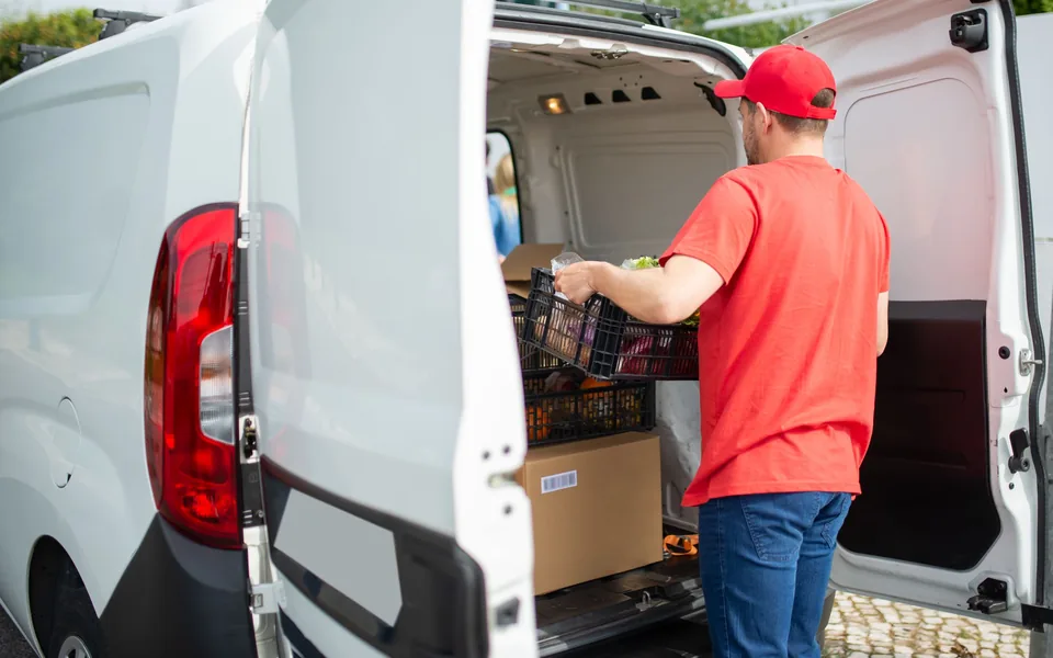 Secteur couvert : Transports, logistique, services de l’automobile